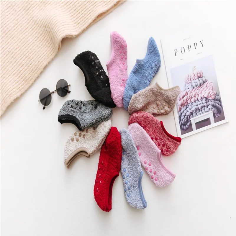 SP& CITY, однотонные, в горошек, Нескользящие, коралловый бархат, женские носки, удобные, невидимые, не показывают, носки для женщин, сохраняющие тепло, повседневные носки, трендовые