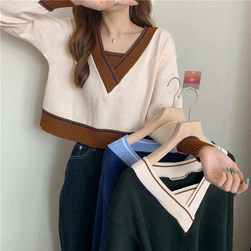 

Temperament sweater early autumn 2021 new women's top loose V-Neck Sweater fake two short long sleeves
