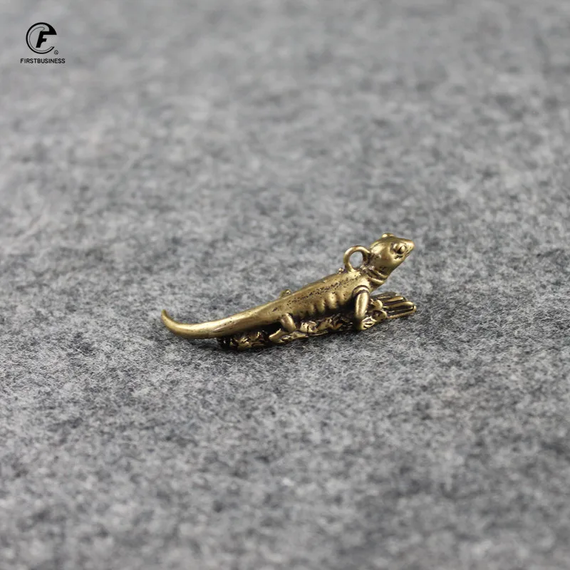 Медная тропическая пустыня животное ящерица статуя Ретро латунь Хамелеон