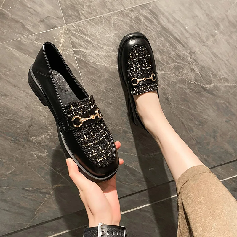 

Luxury Women Shoes 2021 Flat Shoes Woman Leather Shoes Fashion Loafers Round Toe Plus Size 43 Platform Shoes for Women Sneakers