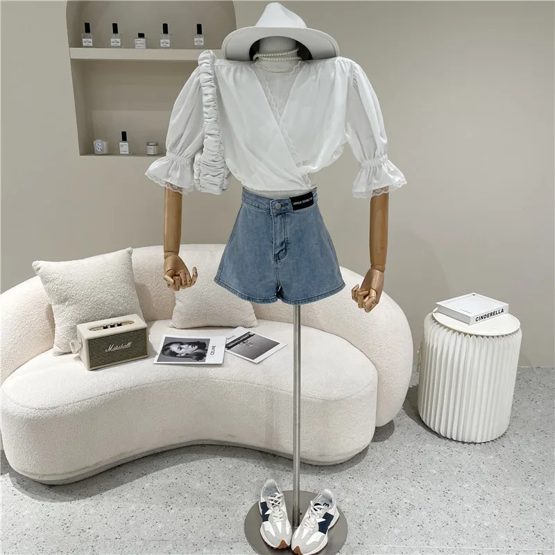 

Women's Clothing Spring Summer 2021 Niche Design Fashion Temperament Short Sleeve Shirt Lace Bubble Sleeve Short Top