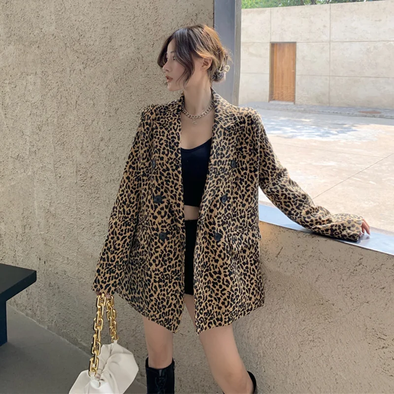 

suit net red coat female ins super fire 2020 new leopard print long sleeve loose show thin medium long coat tide