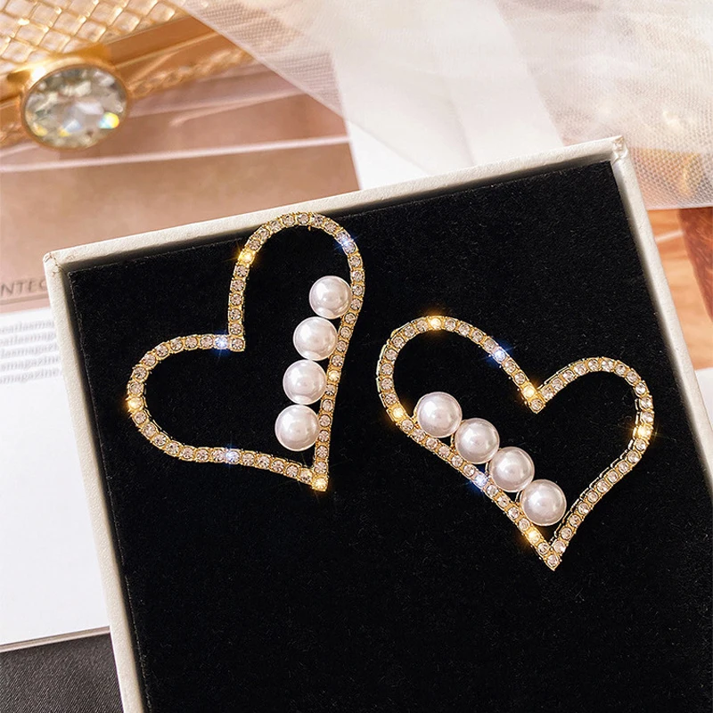 

LATS Love Pearl Earrings Temperament Large Circle Stud Earrings Fow Women 2020 Female Elegant Jewelry Hoop Earings