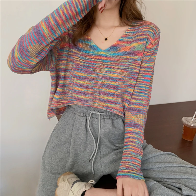 

Пусть Корея тает и сокращает возраст, восстанавливает древние путь, v-образный вырез, длинный рукав, подчеркивает свою мораль