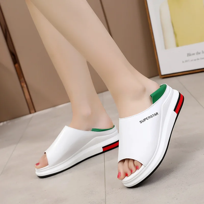 Женские босоножки 2020 Новая женская летняя обувь Мягкая с мягкой подошвой для