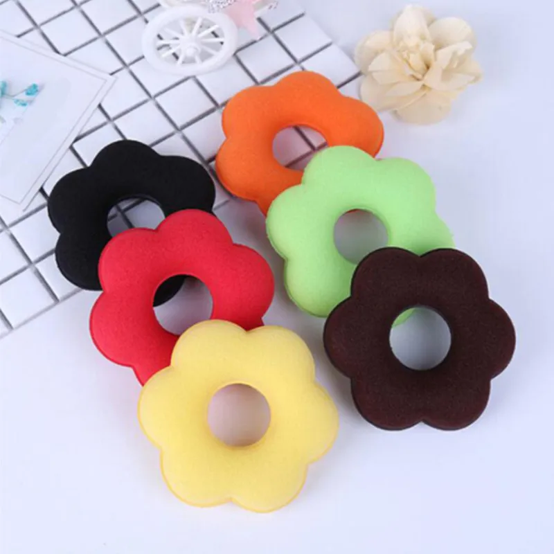 

1Set Fashion Women Girls Magic Shaper Donut Hair Ring Bun Maker Fashion Christmas Party Accessories Styling Tool Hot