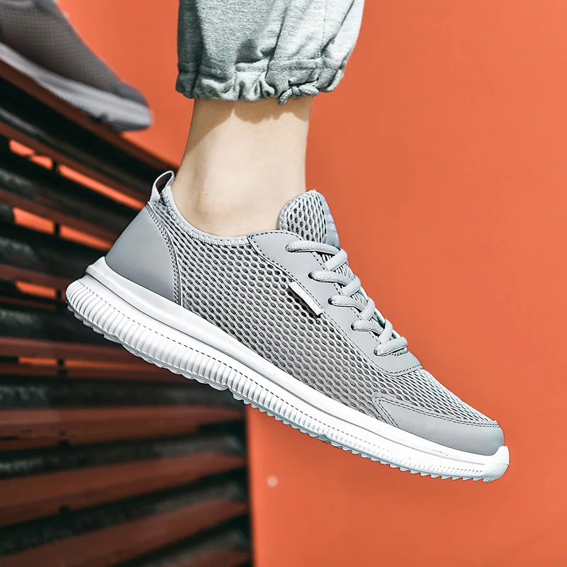 

Summer Sneakers Men Mesh Breathable Lightweight 3 Colors Comfortable Outdoor Trainer Male Footwear Chaussure Homme Taille 48