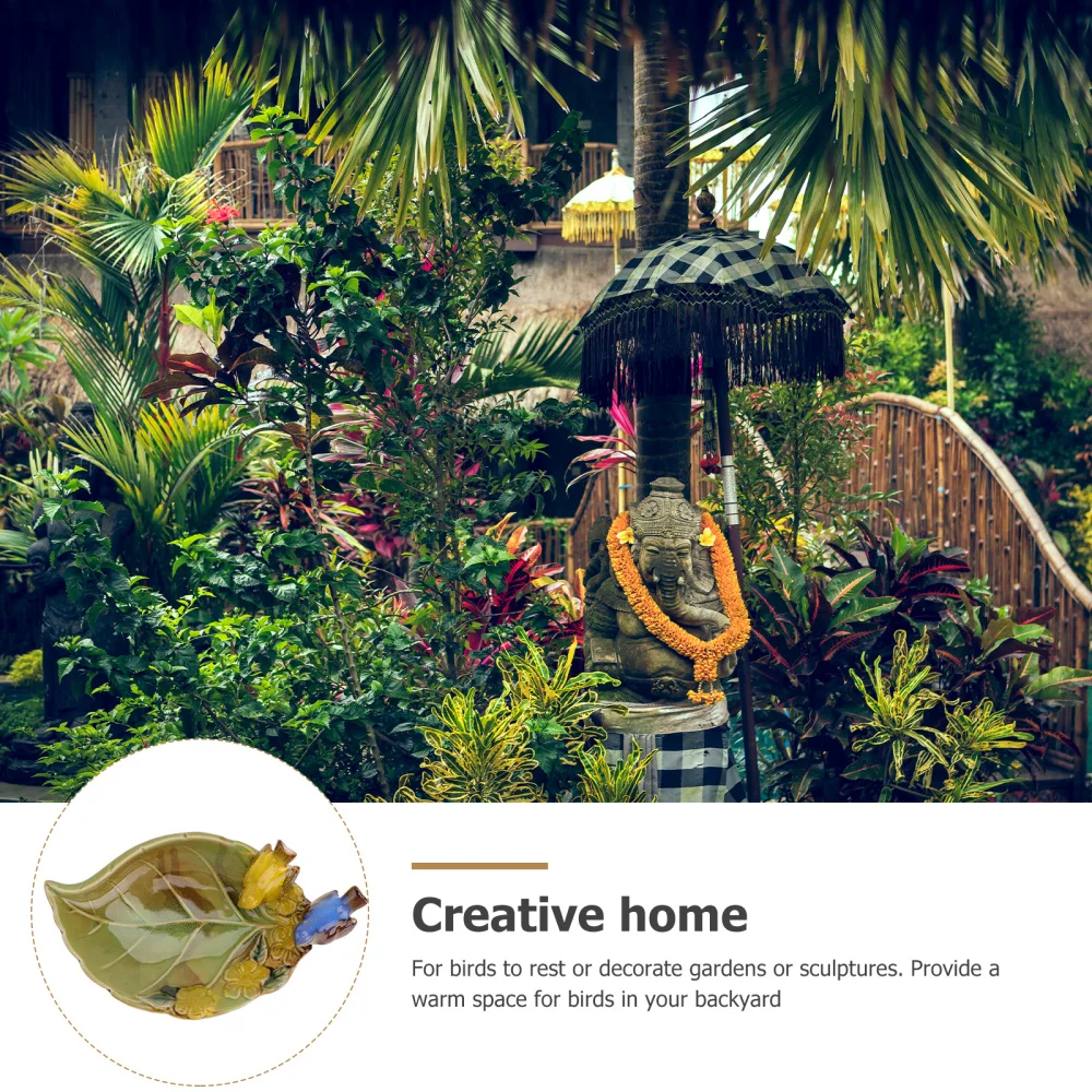 

1PC Ceramic Small Bird Basin Creative Fruit Tray Chic Bird Feeder (Random Color)