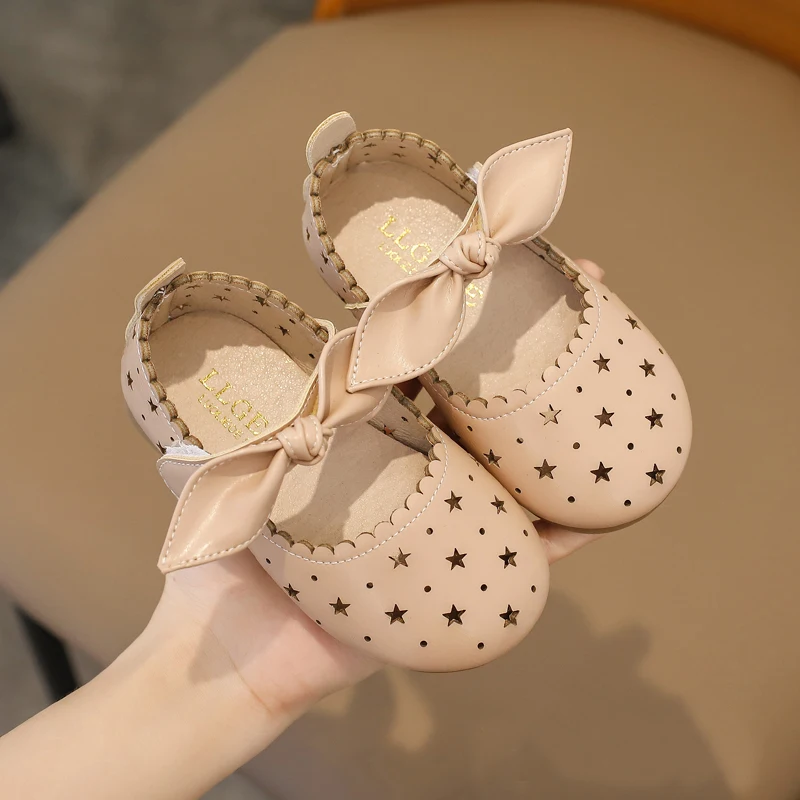 

Stylish Girls Hollow Stars Princess Shoes Cute Bowtie Velcro Soft Leather 1-8 Years Old Kids Performance Shoes T21N05LS-13