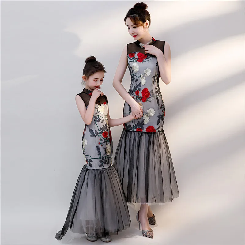 

Mother Daughter Dresses Sexy Lace O-Neck Girls Women Dress Female Flower Side Elegant Party Dress Vestidos Famili Look Clothing