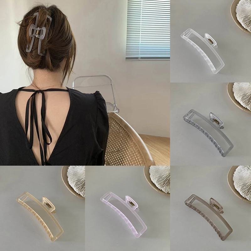 

2021 Korean Solid Big Hair Claws Elegant Frosted Acrylic Hair Clips Hairpins Barrette Headwear for Women Girls Hair Accessories