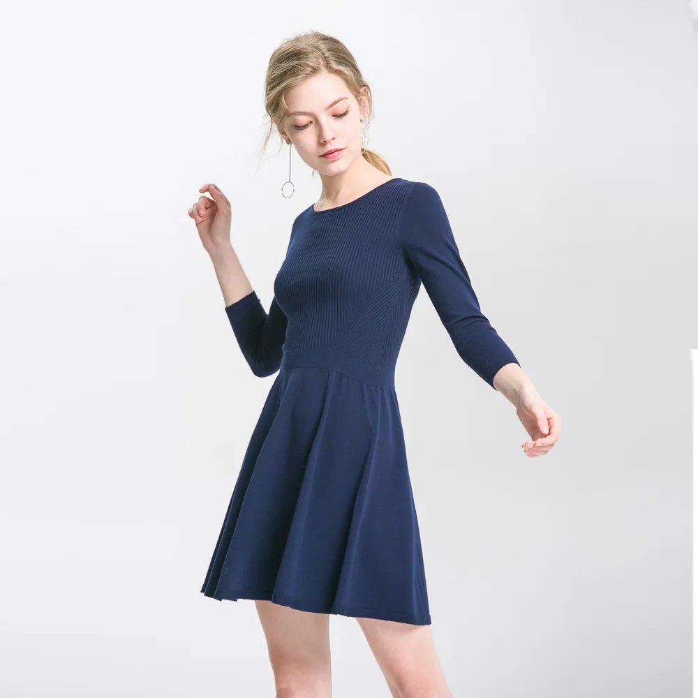 

2021 spring new line to wear full solid color dress with / 2 sleeve round neck knitted skirt