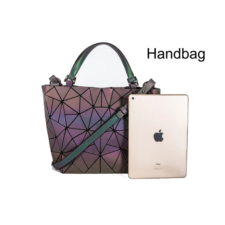 

The new European and American wind one shoulder hand aslant bucket bag large capacity fashionable bag