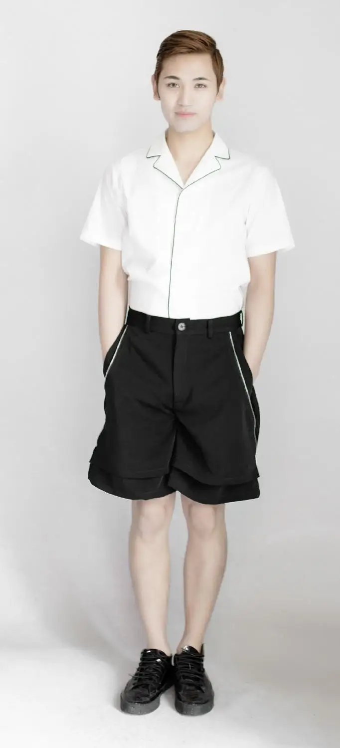 Мужские шорты на молнии с вышивкой широкими штанинами черные повседневные