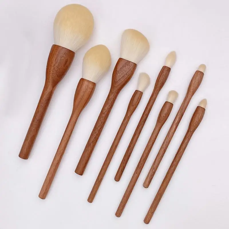 

New Wood Handle Cosmetic Brush High Quality Foundation Concealer Brushes Multifunctional Soft Brush Professional Beauty Tools