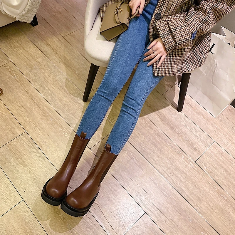 

Autuspin 2020 Women Genuine Leather Platform Chunky Heels Winter Fashion Slip-on Lazy Shoes Female Party Prom Warm Slim Boots