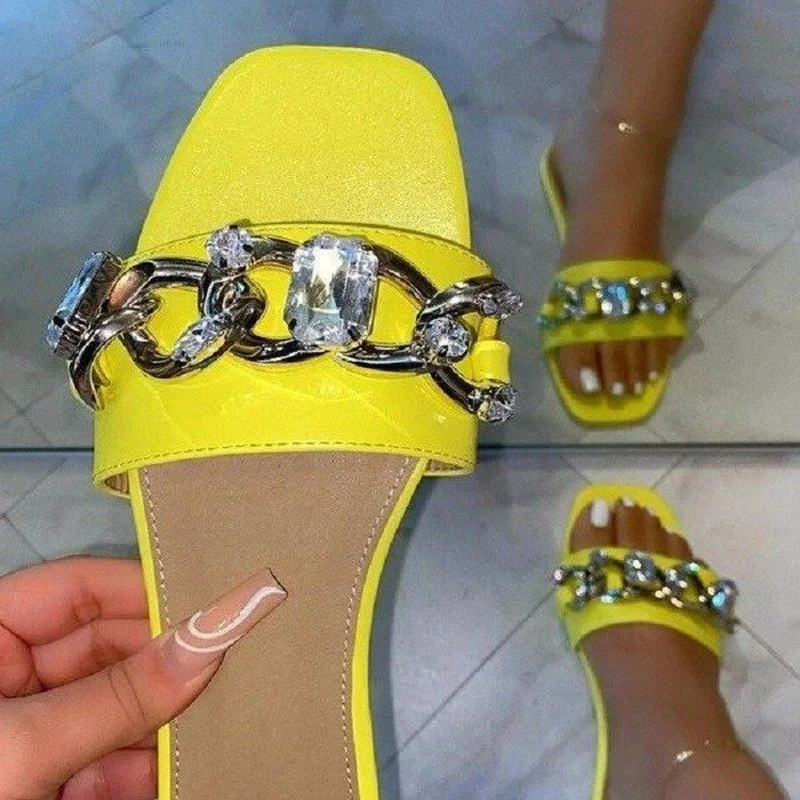 

Sandals women 2021 summer new fashion diamond crystal gold chain large size slippers beach shoes wear one-word slippers