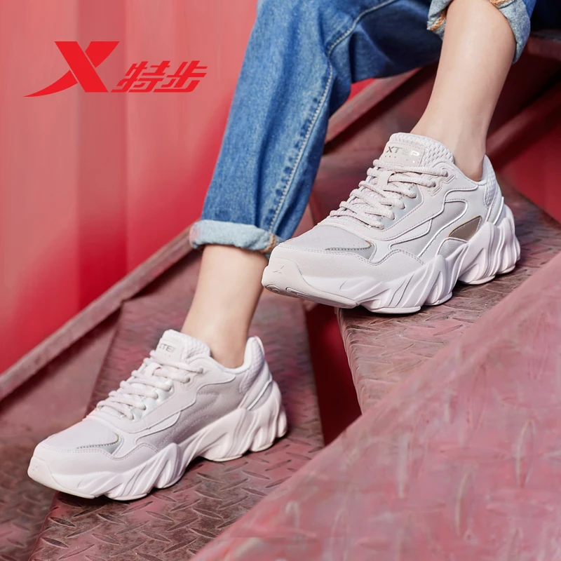 Xtep/женская повседневная обувь Дышащие кроссовки для женщин Легкие спортивные