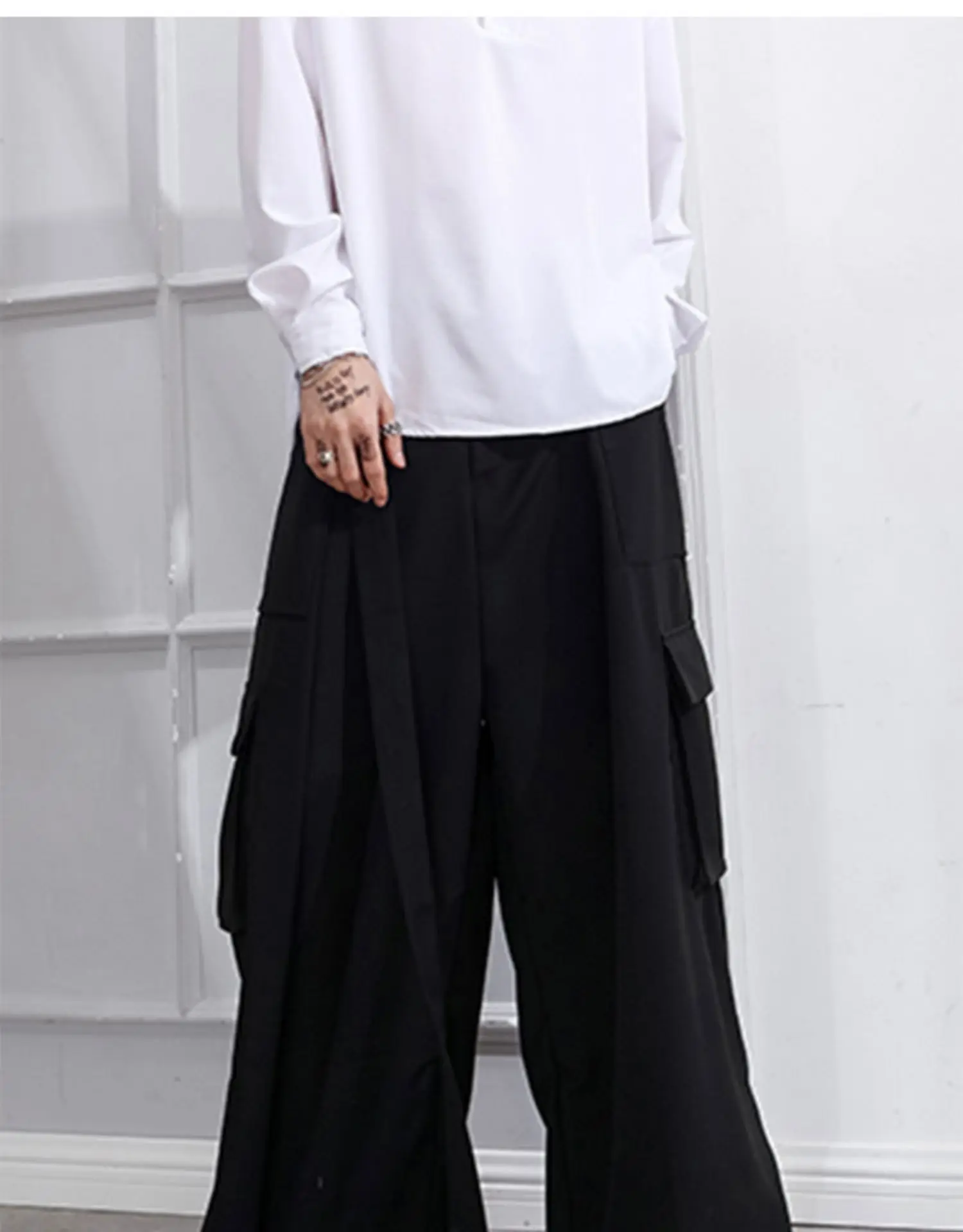 Dark black men's overalls design sense minority pants skirt floor loose Japanese retro wide leg pants cargos for men