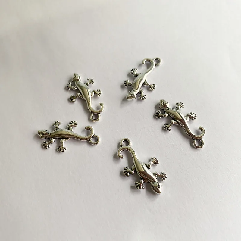 

30pcs/lot funny Lizard DIY Handmade Pendant Necklace Bracelet Key Chain Accessories Charms Findings Jewelry Making Supplies