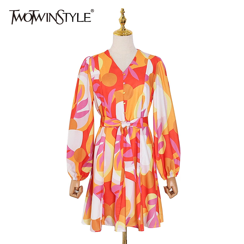TWOTWINSTYLE хит цветное Платье с принтом женское v образный вырез фонарь длинный рукав