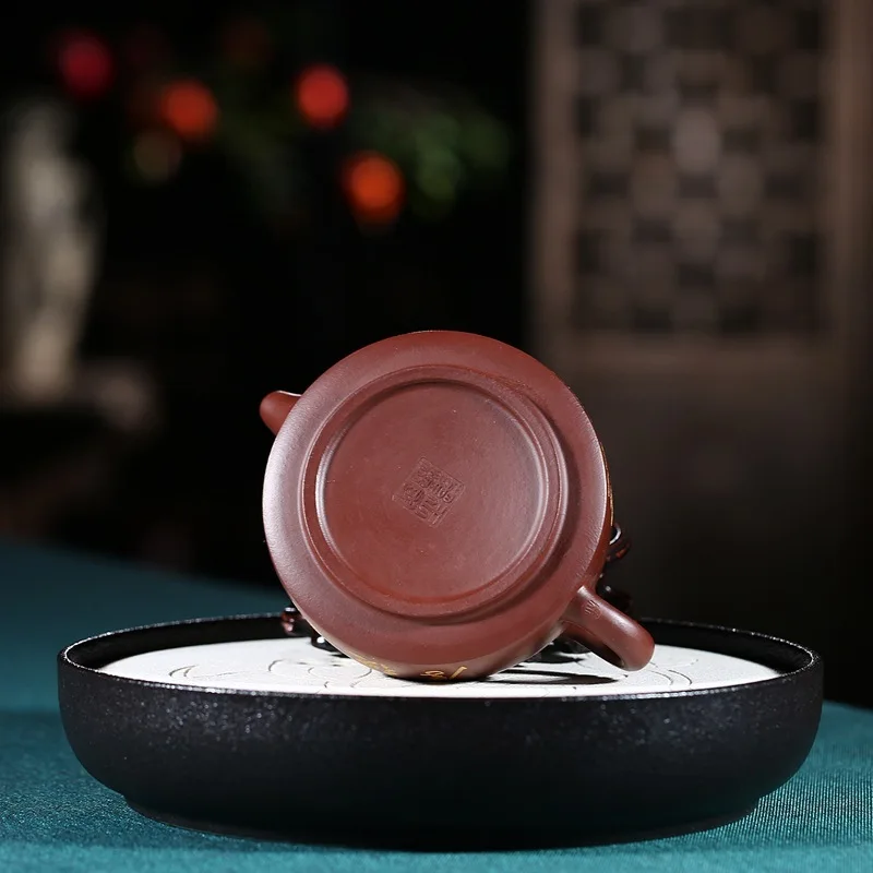 

Dark-red Enameled Pottery Teapot Online Store Yixing Black Cinnabar Manual Make Teapot Zhou Pan Infusion Of Tea Kettle