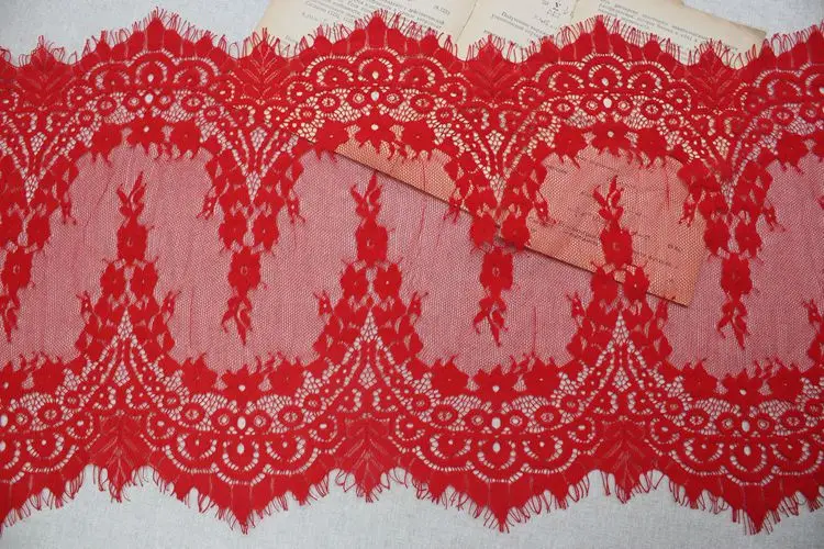 3 метра 35 см ширина черные белые красные ресницы кружевная отделка цветы нижнее