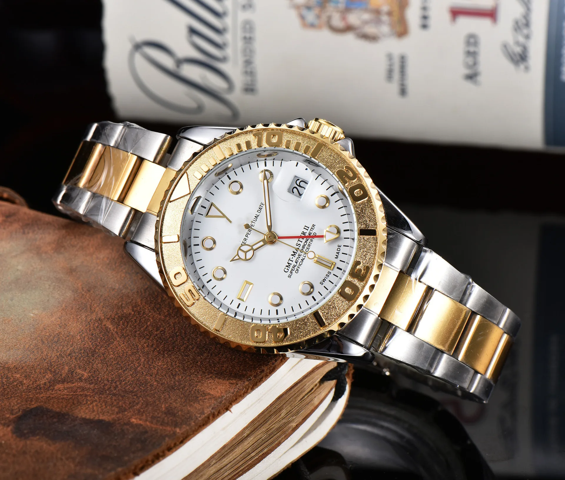 

New fashion men's high grade business watch waterproof watch AAA + high quality watch