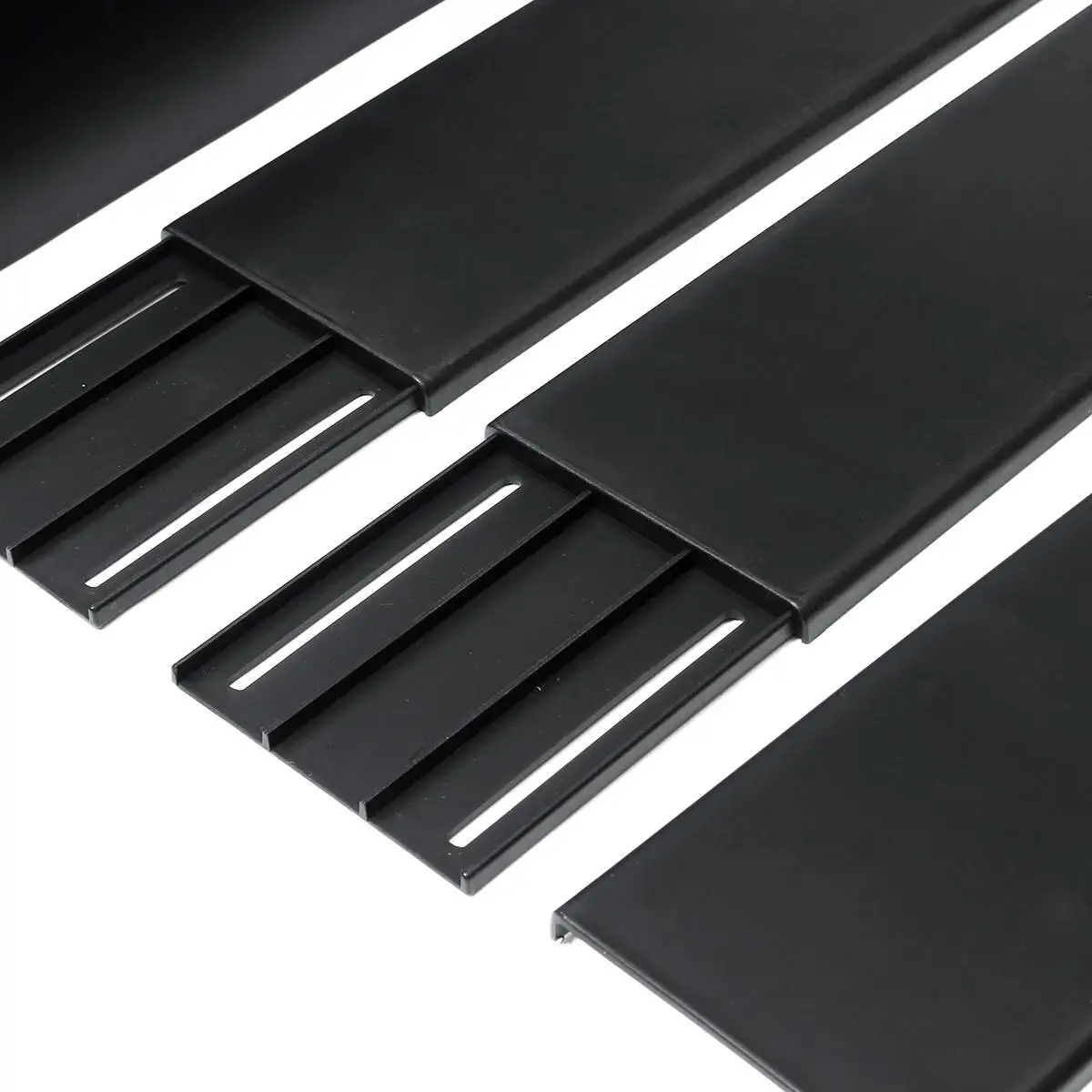 

Black 2.2m Universal Car Side Skirt Extensions For BENZ W205 W204 W117 C117 For AMG For GTR Side Skirt Bumper Splitters Wnglet