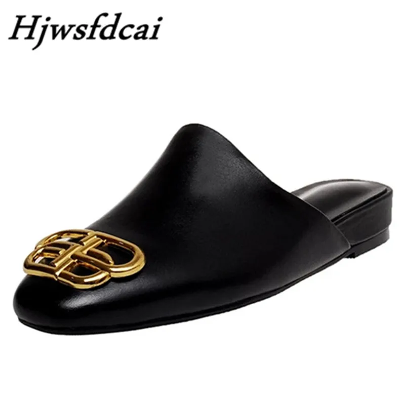 

Hjwsfdca Designer Brand Women Shoes Leather Casual Mules Round Toe Metal Decoration Slippers 2021 New Women's Casual Slippers