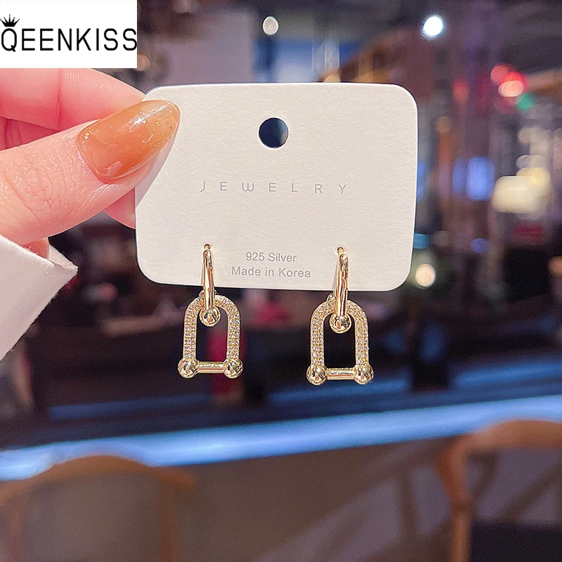 

Женские серьги-подвески из серебра 925 пробы с цирконом