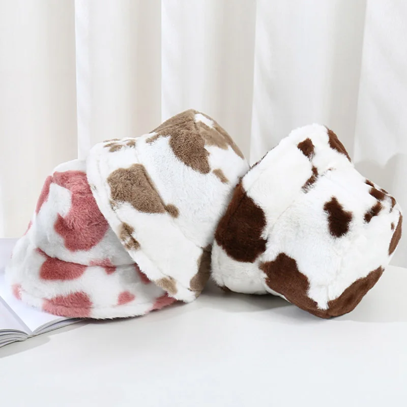 

Милая плотная теплая женская панама с коровьим принтом, мягкие пушистые плюшевые Панамы, уличные ветрозащитные женские меховые шляпы для д...