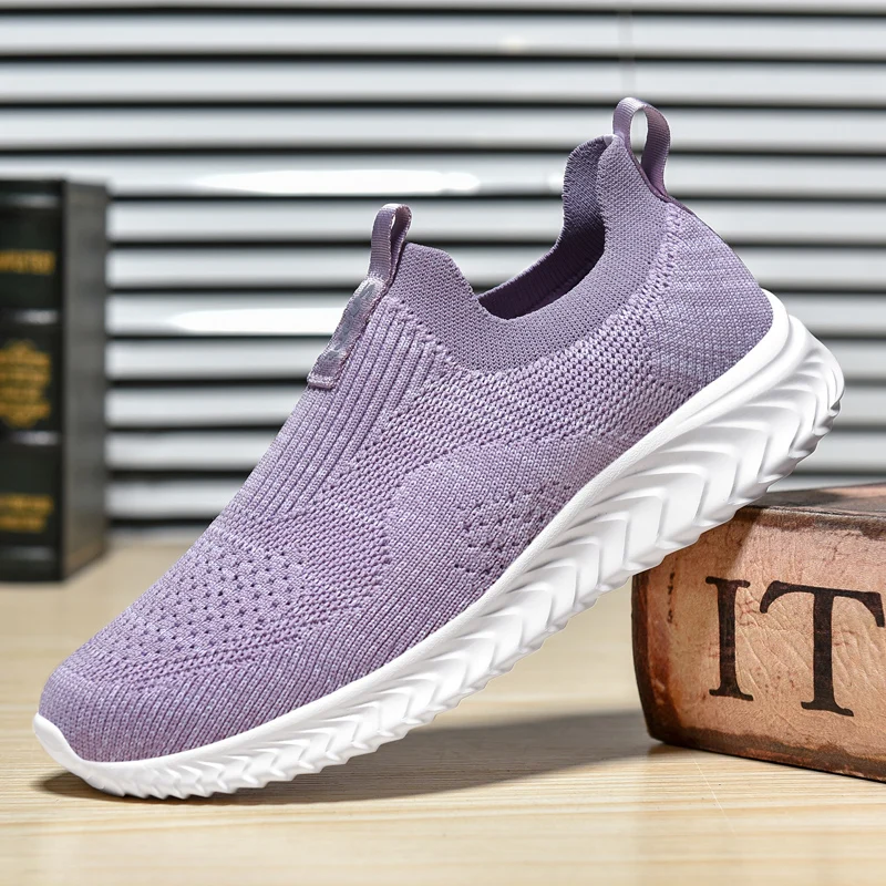 

Casual Sneakers Women Breathable Running Shoes 2021 Summer Outdoor Lightweight Female Shoes Comfort Walking Couple Shoes Black