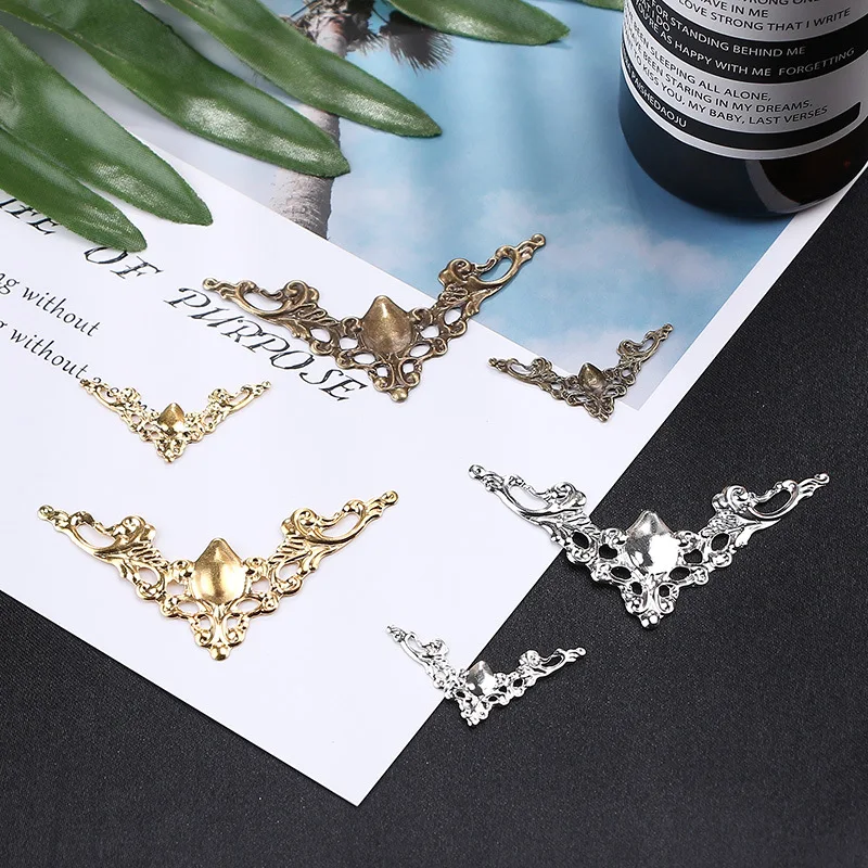 

20Pcs 3Colors Triangle Filigree Wraps Connectors Metal Crafts Gift Hair Jewelry Accessories Ancient Decorative Findings