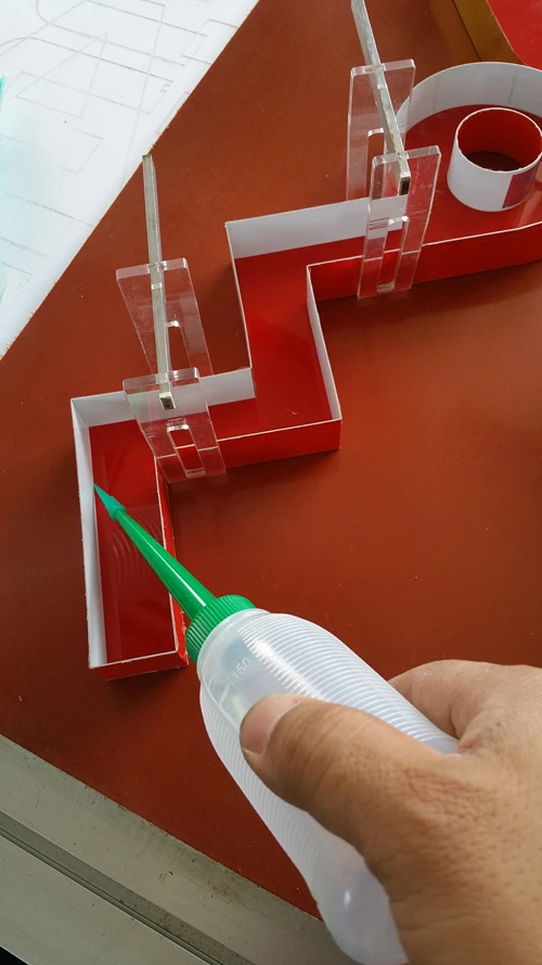 

Easy Super Glue Bottle Adhesive Dropping Tool