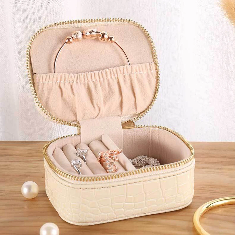 

Travel Carring Jewelry Box Ring Necklace PU Leather Waterproof Mini Storage Display Multiple Partitions Earring Holder Zipper