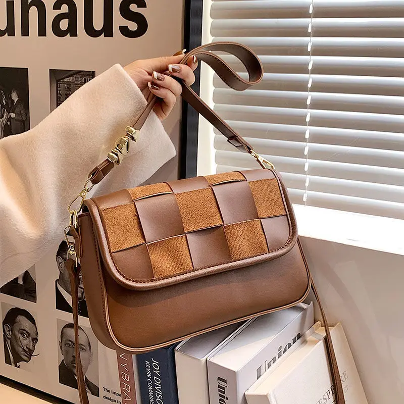 

Woven Leather Shoulder Bag For Women New 2022 Small Side Bag Women'S Shoulder Strap Handbag Balck Brown Retro Crossbody Case