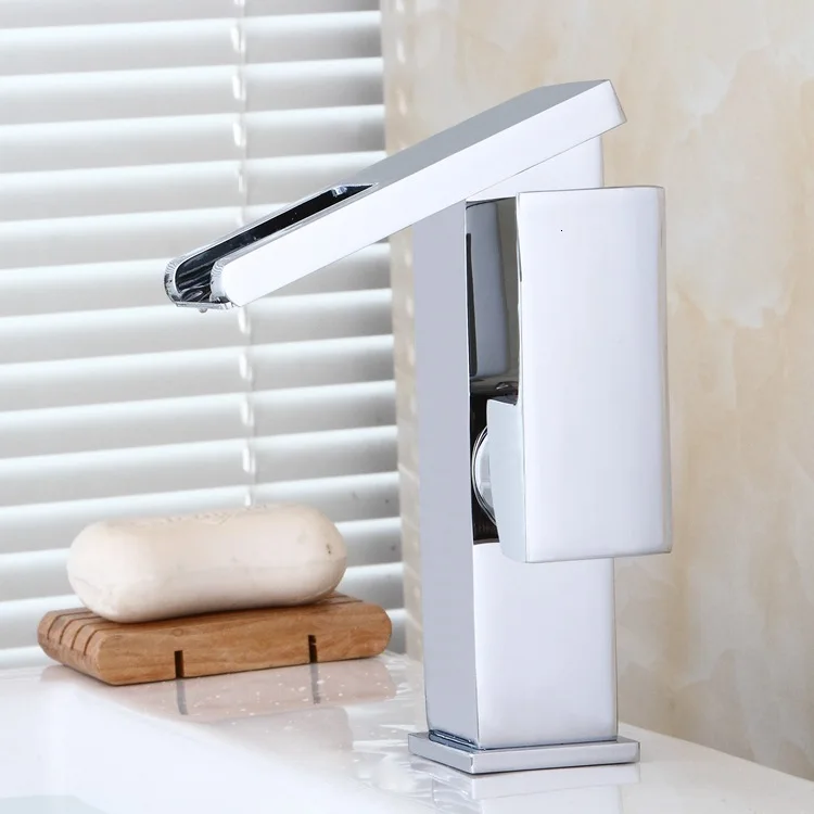 Conn 3 цвета Led Платформа бассейна боковое отверстие горячей и холодной воды кран