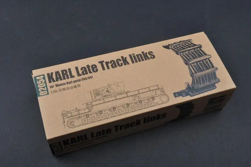 

Trumpeter Model 02054 1/35 Karl Late Track Links model kit