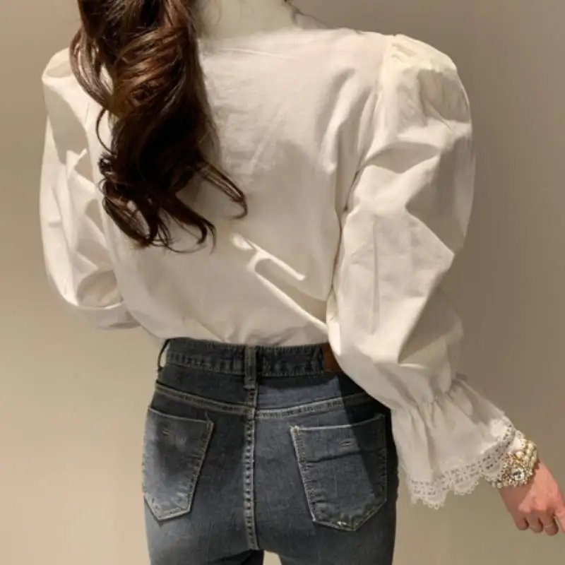 OL Office Lady Casual V-Neck Shirts 2021 Sweet Chic Patchwork Lace Flare Sleeves Warm All-Match Stylish Blouses