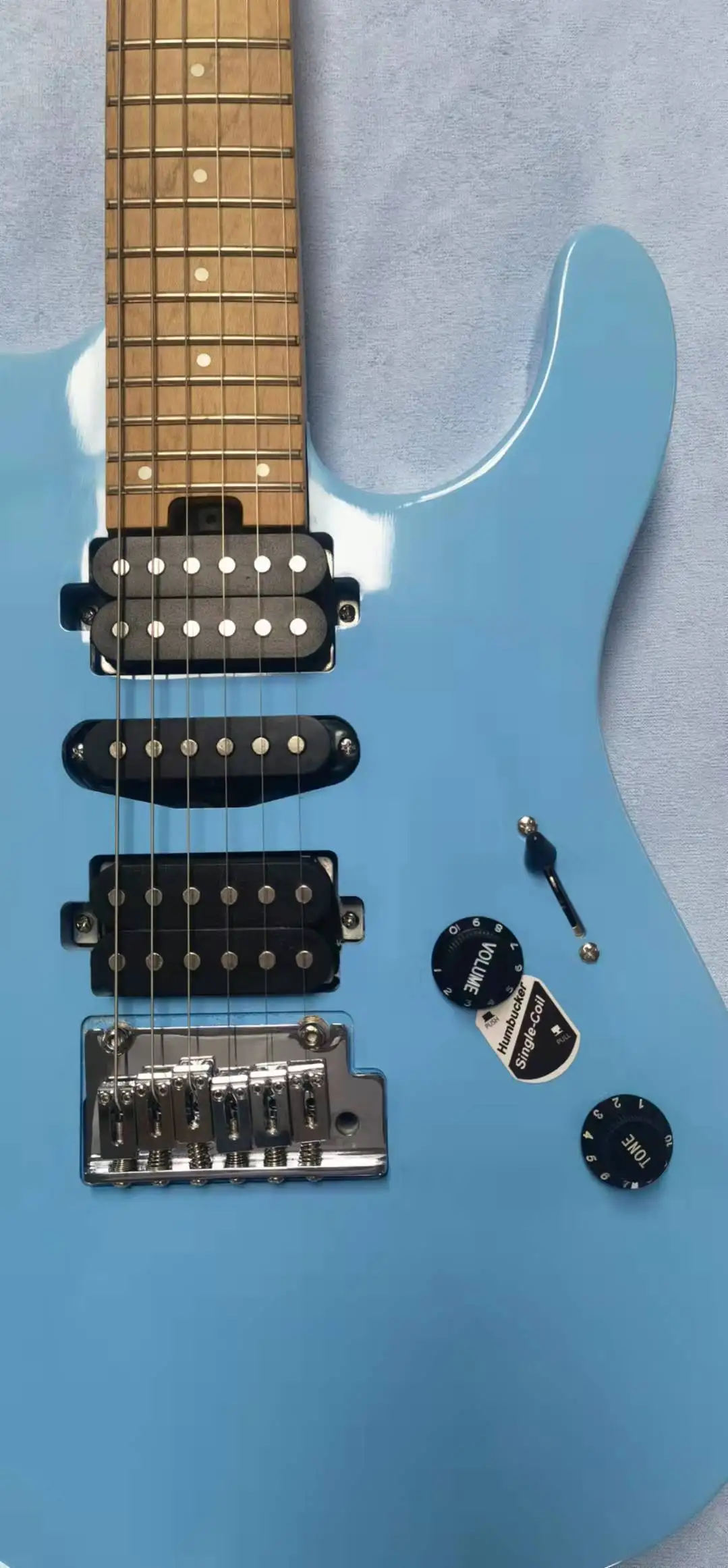 Шестиструнная электрическая гитара для мальчиков и девочек. В магазине можно