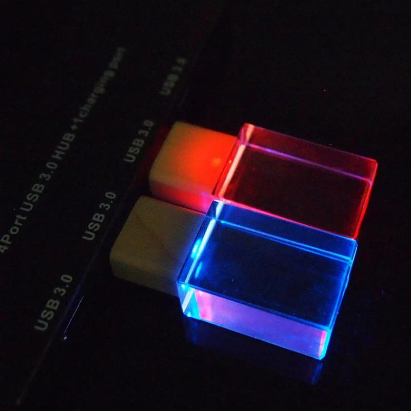 USB-флеш-накопитель с кристаллами и кленовыми 32/64/8 ГБ | Компьютеры офис