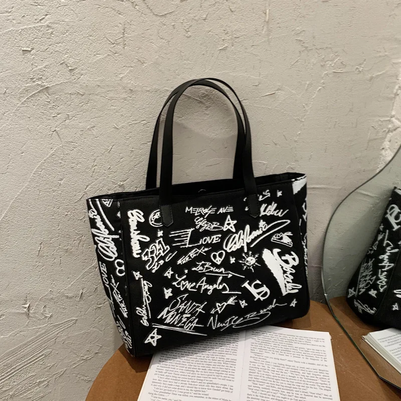 

Fashion Graffiti Canvas Shoulder Bag 2021 New Large Women Handbags Leisure Travel Totes Female Messenger Crossbody Bag Shopper