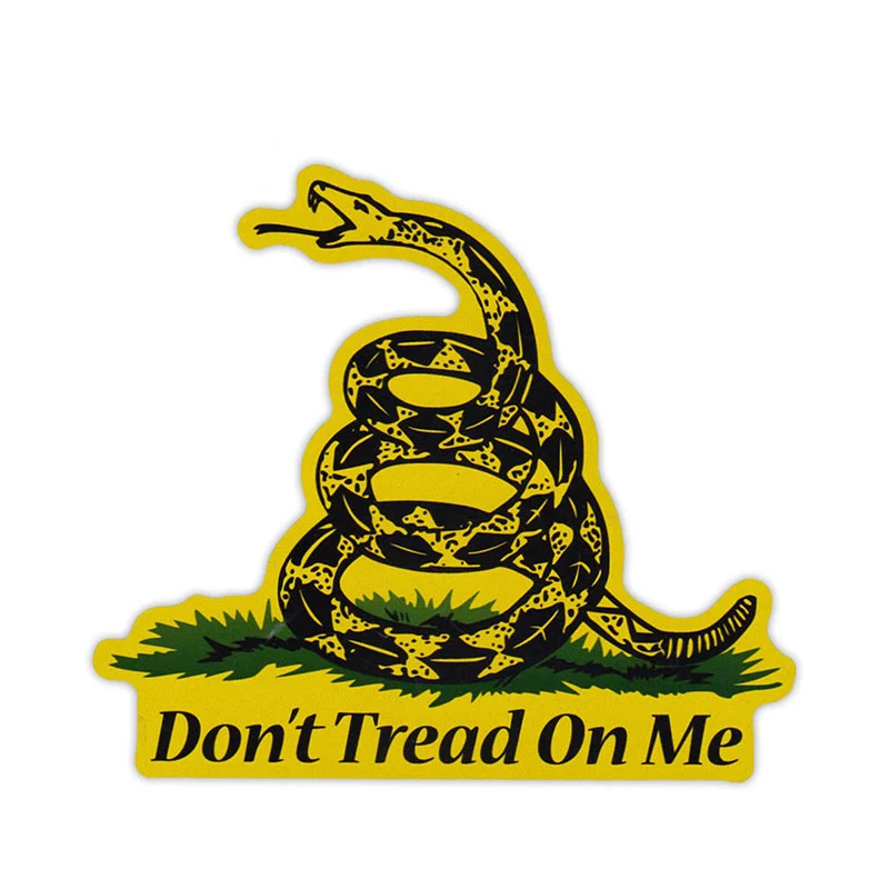 

13cm Car PVC Styling Bumper Sticker Don't Tread On Me Car Sticker JDM Gadsden Flag Coiled Snake Vinyl Decal