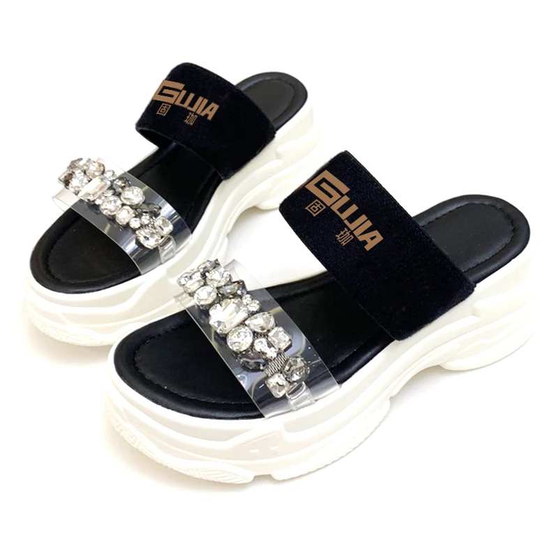 

Новинка 2021 г., оригинальные женские сандалии gujiaGG в итальянском стиле, толстая резиновая подошва 6 см, Нескользящие, роскошные кожаные, с чехл...