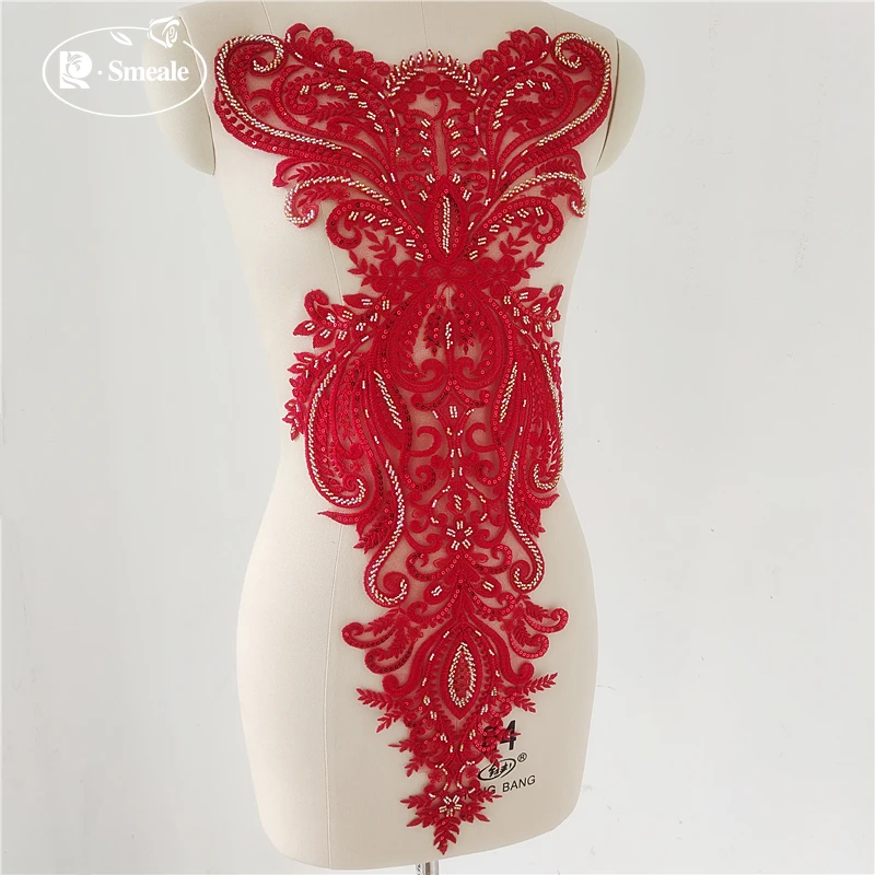 

Красная Вышивка бисером аппликация Cheongsam платье цветок патч RS3001