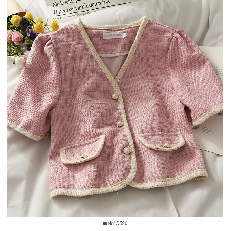 

French niche plaid bag side single-row button-down short top women Nice new V-neck short-sleeved small shirt summer