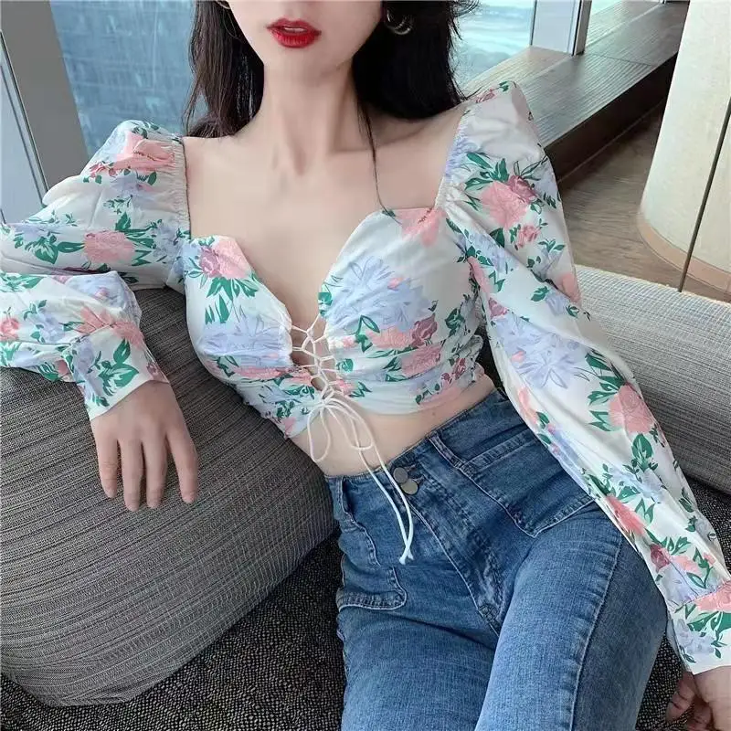 

Flowers Print Long Sleeve T Shirts Blue Sexy Women V Neck Black Autumn Summer Casual Crop Tops Fashion 2021 Ladies Streetwear