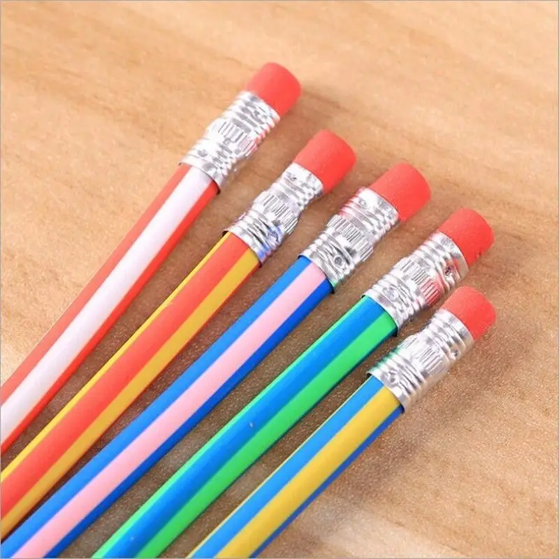 Очень простой в использовании и экономичный карандаш с ластиком красочный