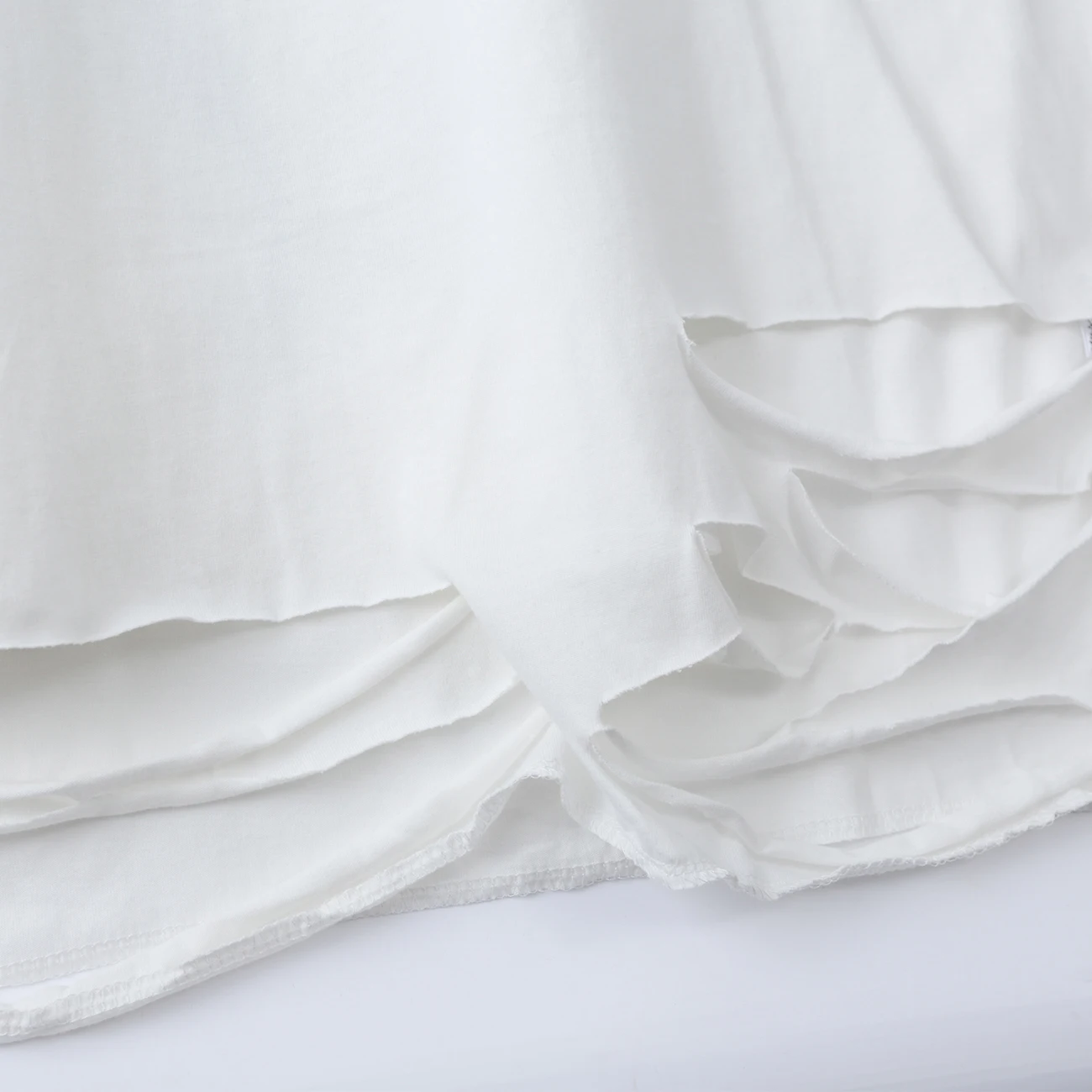 

Dark Graffiti Long Sleeve T Shirt Men Streetwear Harajuku Tshirt 2020 Hole Casual Tee Shirts Hip Hop Loose Tshirts